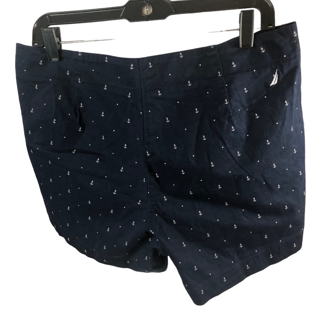 Nautica Shorts Women 10 Navy with Small White Anchors  Front Zip and Button - Picture 5 of 8